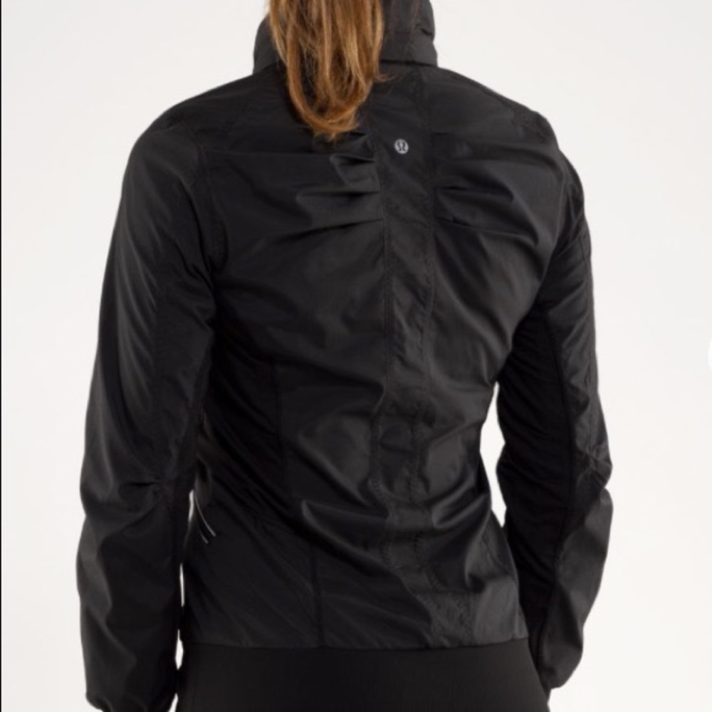 RARE Lululemon Back on Track Jacket 6 - Picture 8 of 8